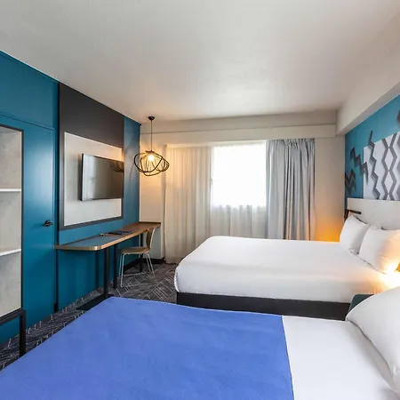 Ibis Styles Centre Meriadeck Hotell 3*