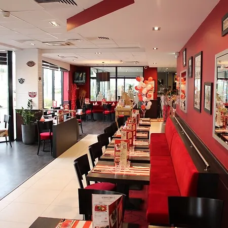 Hotell Ibis Styles Centre Meriadeck 3*