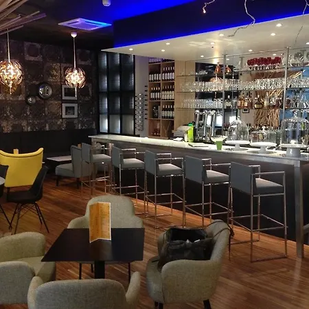 宜必思波尔多中心玛丽亚戴克酒店 酒店