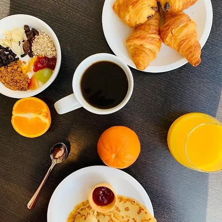 Hotell Ibis Styles Centre Meriadeck 3*